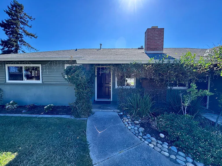 1783 Berna St — Photo 1