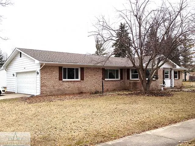 4309 Oakcrest Dr photo 1
