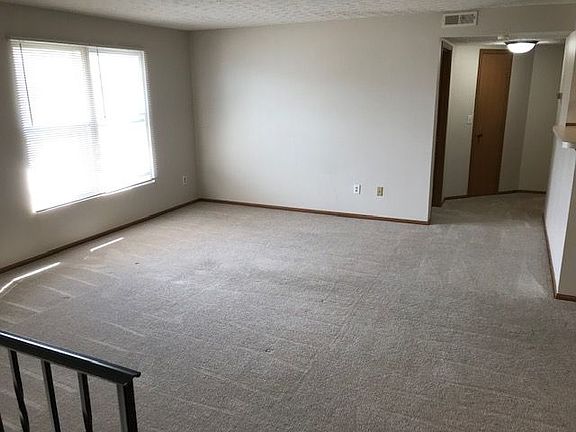 3rd image of 5402 Winding Woods Blvd