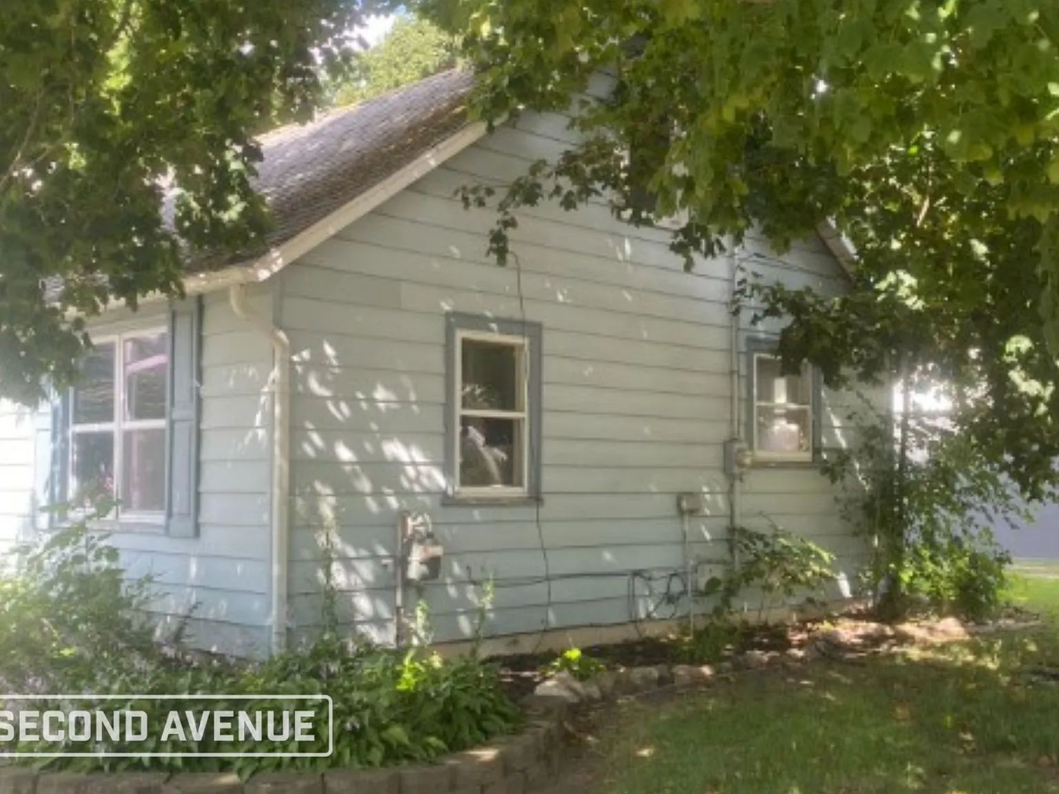 3 bed, 1.0 bath, 950 sqft, $1,195 — Photo 3