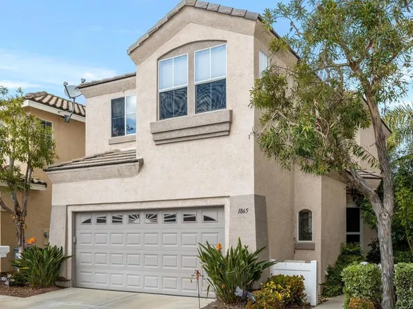 1865 Adriana Ct, Vista, CA 92081