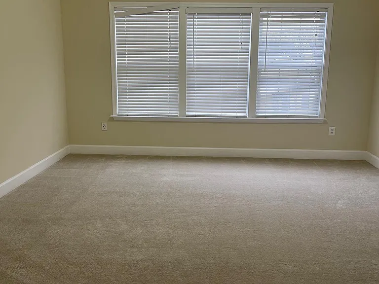 620 Kingfisher Ave — Photo 31