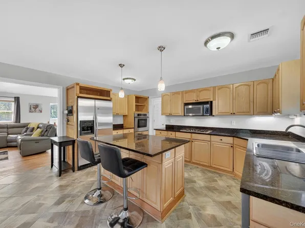 1649 State Route 32, Highland Mills, NY 10930