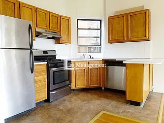 Rented by Lisa Management