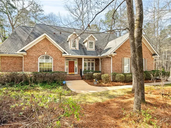 1881 Hillton Ct, Auburn, AL 36830