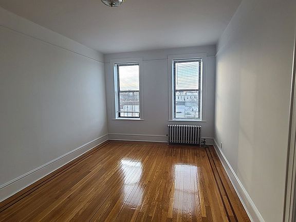 5th image of 22-18 42nd St #2D