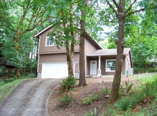 7277 Forsythia St, Springfield, OR 97478