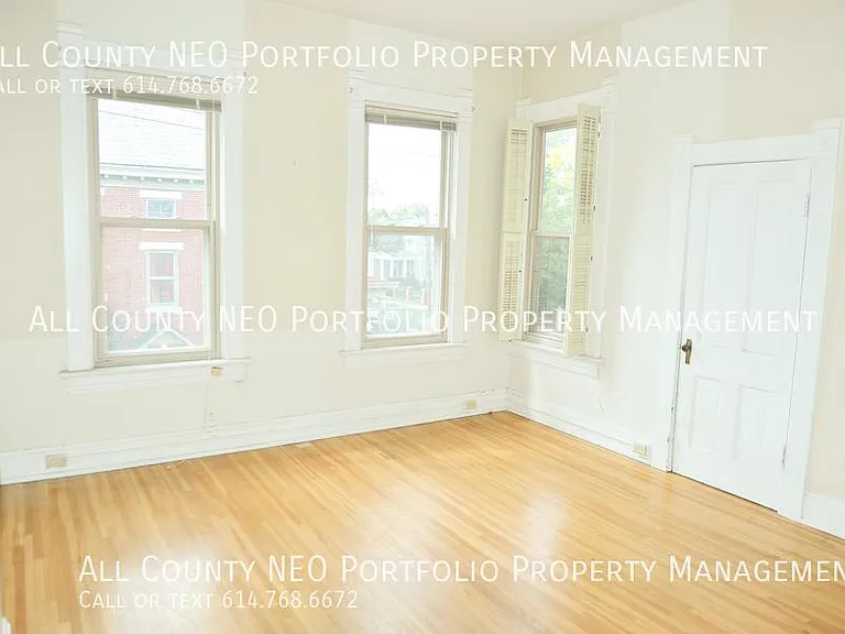 57 E Mithoff St #A — Photo 2