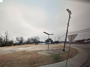 2900 Fordham Rd, Dallas, TX 75216