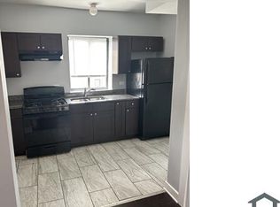 11242 S Vernon Ave APT 3W, Chicago, IL 60628