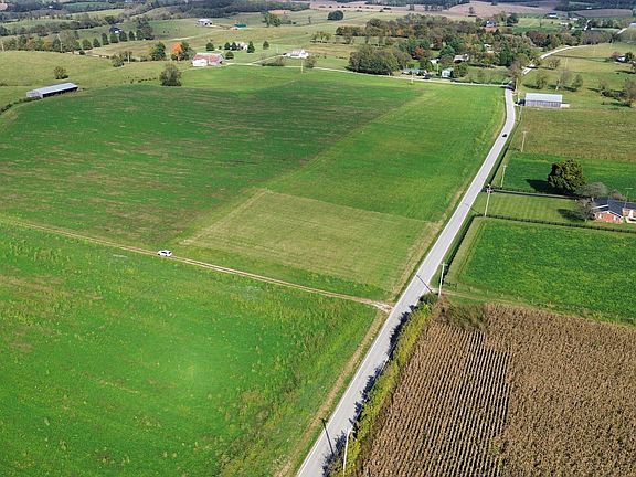 4th image of 1094A Walnut Grove Rd