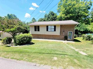 7611 Patrick Rd, Ashland, KY 41102