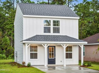 13515 Dee Ave, Gulfport, MS 39503