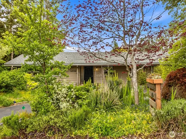 1202 Pine Avenue, Snohomish, WA 98290