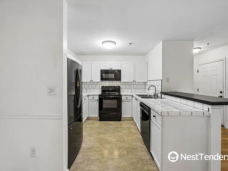 31125 Paradise Cmns #914 — Photo 11