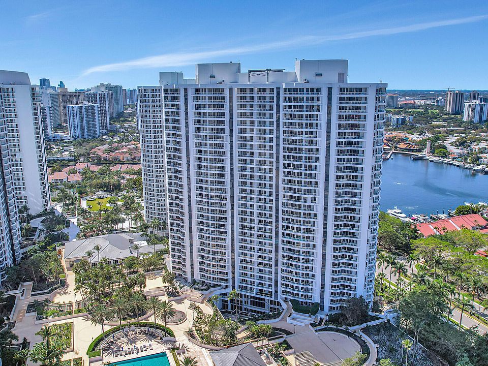 1st image of 21205 Yacht Club Drive #1109