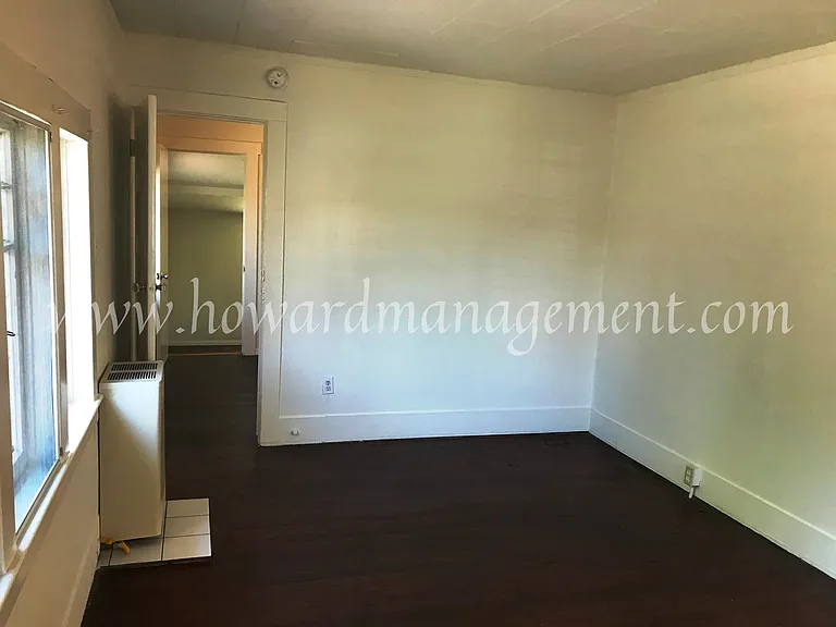 00551RI — Photo 11