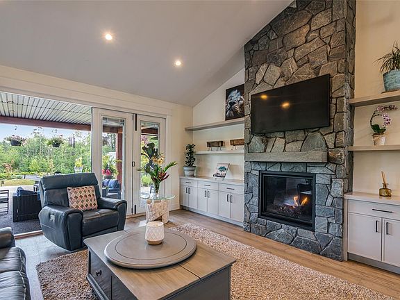 2nd image of 1248 Station Rd