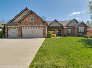 530 Elm Creek Dr, Wentzville, MO 63385