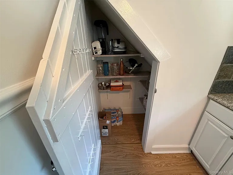 17 Harriman Ave #B — Photo 17