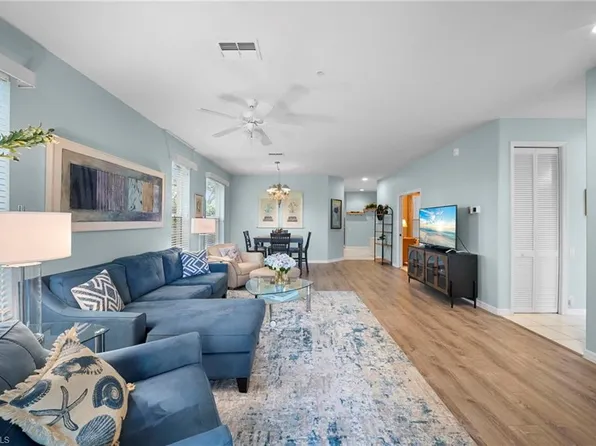 8217 Parkstone PL #108, NAPLES, FL 34120