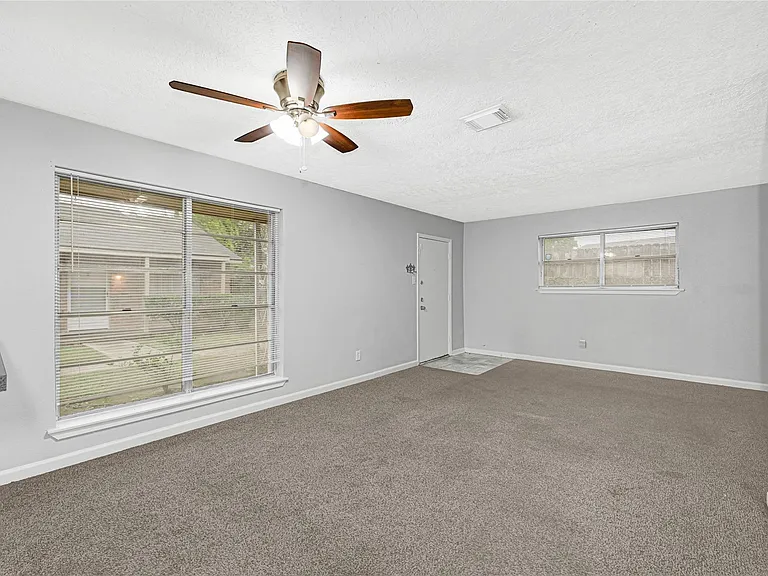 3328 Burke Rd #71 — Photo 10