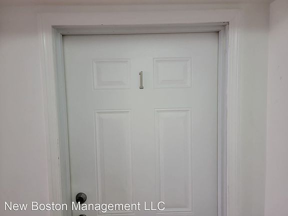 4th image of 36 Hawthorne St #11389265