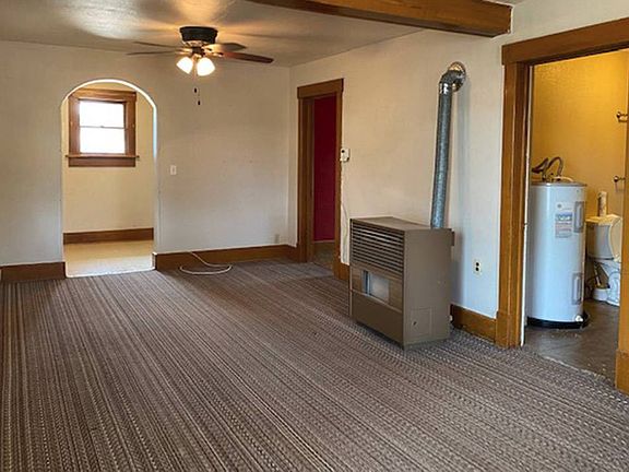 2nd image of 304 Copper Ave