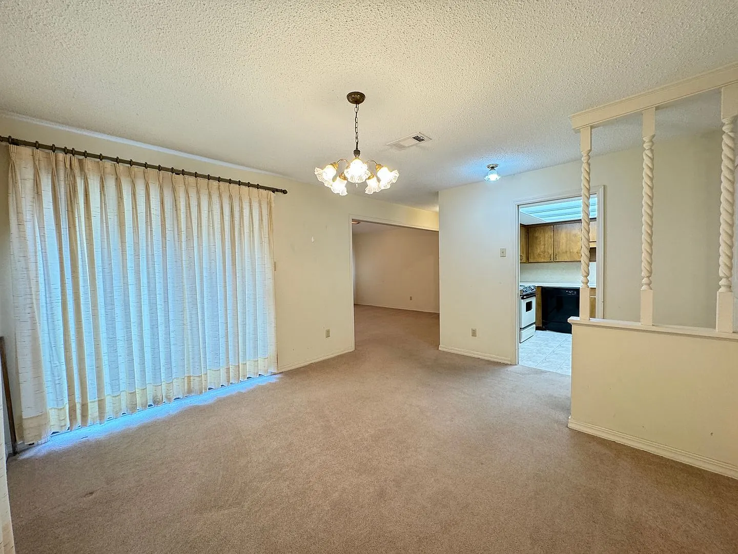 2 Bed 2 Bath Townhouse in Ruston — Photo 3