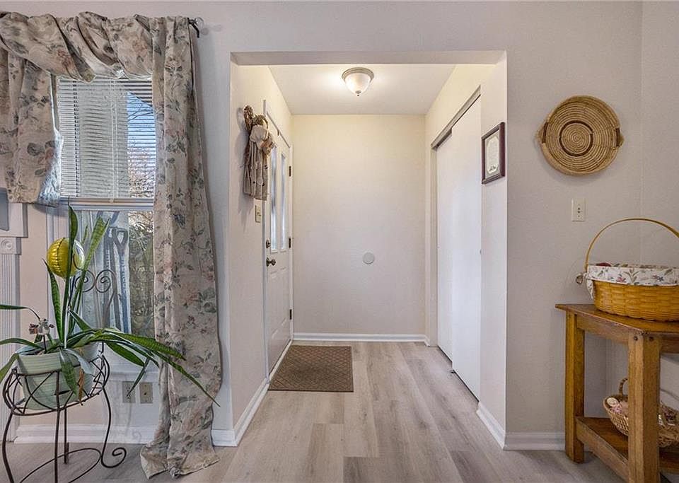 248 Macungie Rd, Macungie, PA 18062 Zillow