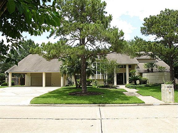 2nd image of 22122 Chesterwick Dr