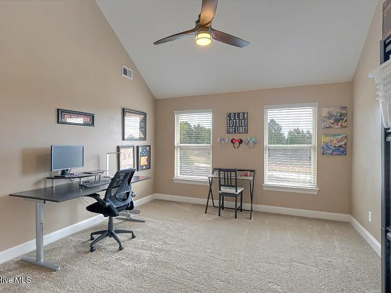 1421 Dooley Ln — Photo 29