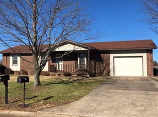 237 Planeview Ave, Lebanon, MO 65536