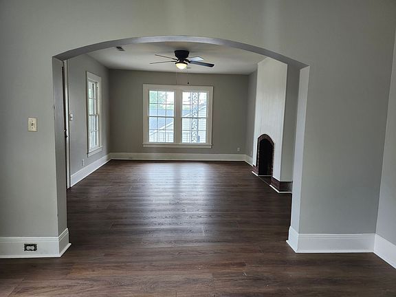 5th image of 3806 Wiley Ave