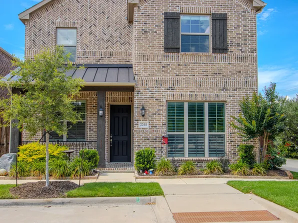 2208 Royal Crescent Dr N, Flower Mound, TX 75028