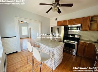 2 Kemp St #2R, Boston, MA 02127