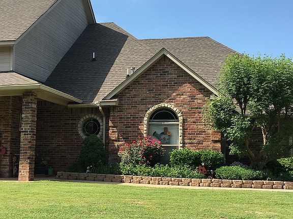 3rd image of 5701 Whispering Lakes Dr