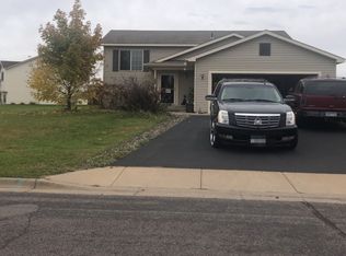 412 Victory Ave, Sartell, MN 56377