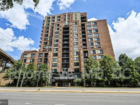 2451 Midtown Ave, Alexandria, VA