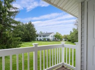 384 Burdock Ct, Three Bridges, NJ 08887