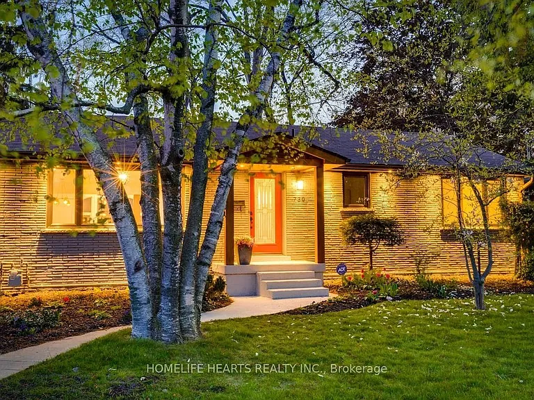 730 Drury Ln — Photo 37