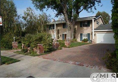 1st image of 22537 Sylvan St
