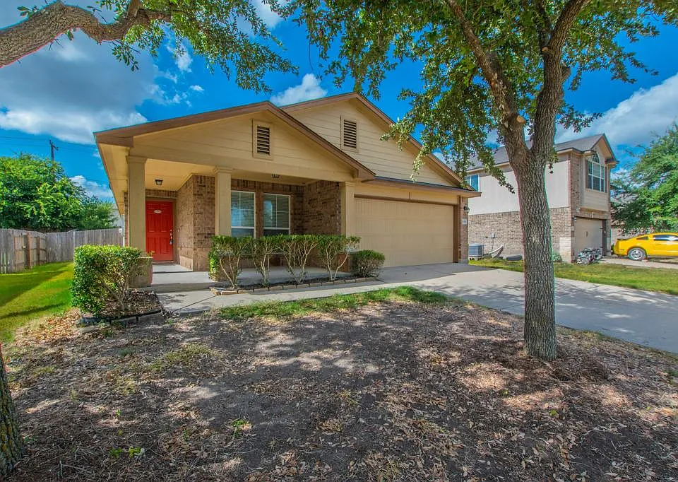 4908 Bayer Hollow Dr