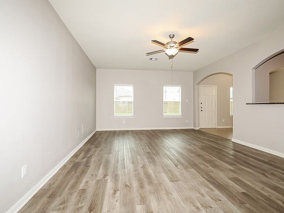 4th image of 22707 Overland Bell Dr