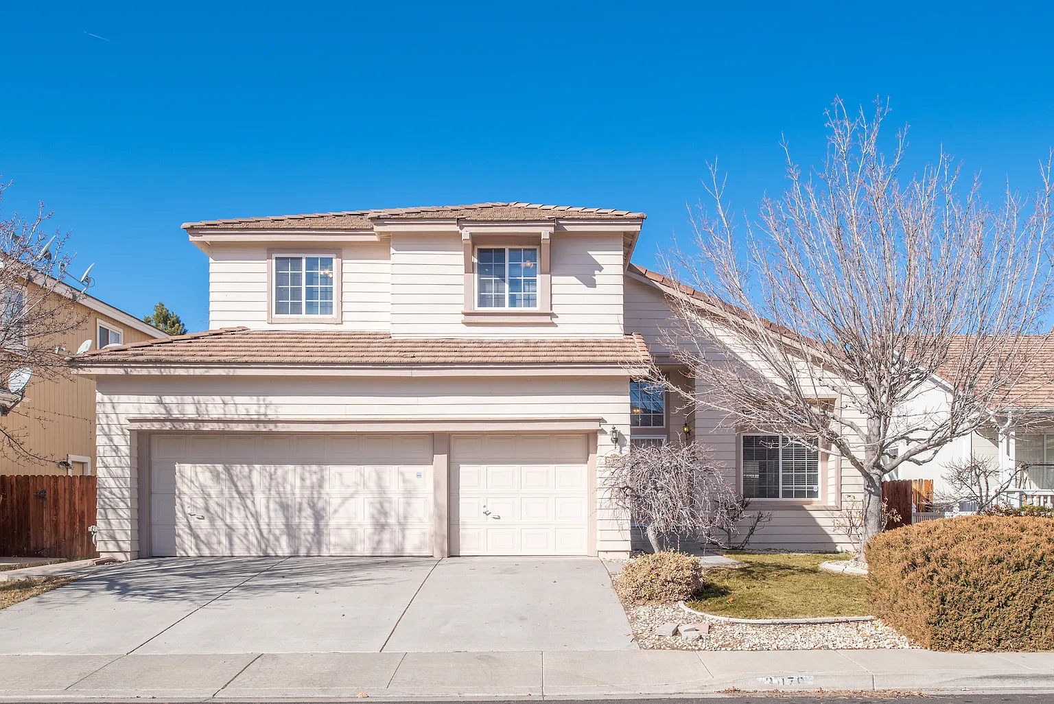 3079 Creekwood Dr photo 1