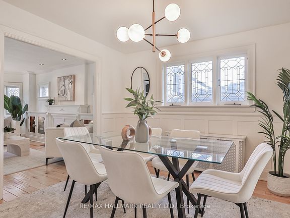 5th image of 121 Castlewood Rd