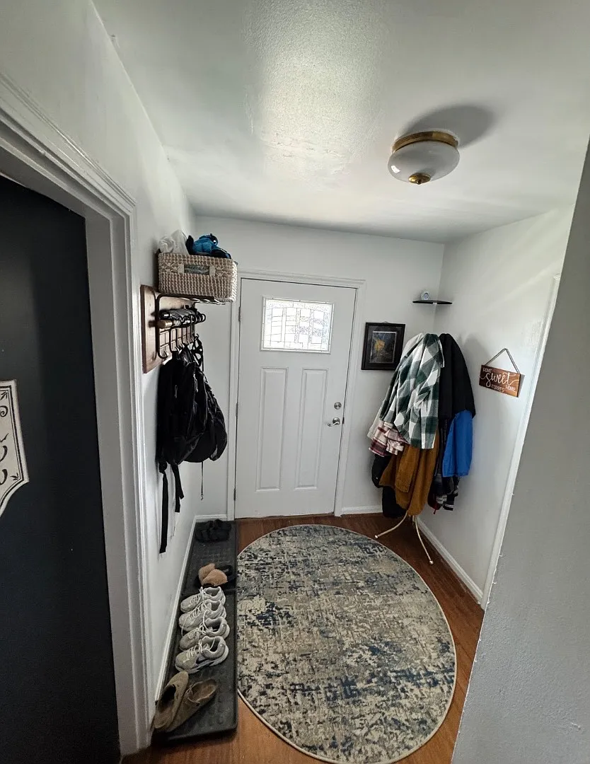 40 Wilbers Ln - unit 2 — Photo 2