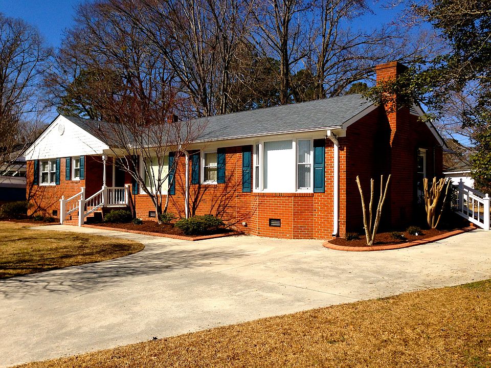 Polk_driveway.JPG 2014-02-14