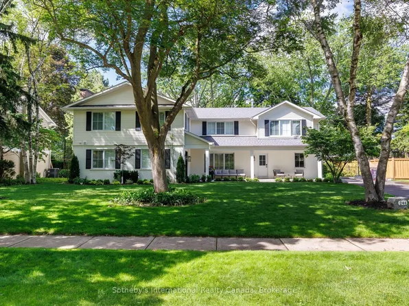 246 Cairncroft Rd, Oakville, ON L6J 4M3