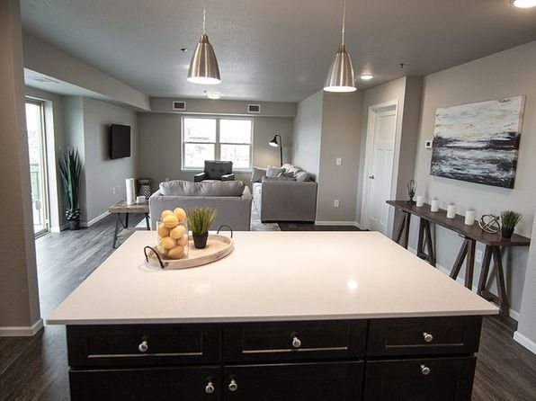 Grand Crossing, 45 W Jefferson St APT 118, Waterloo, IA 50701